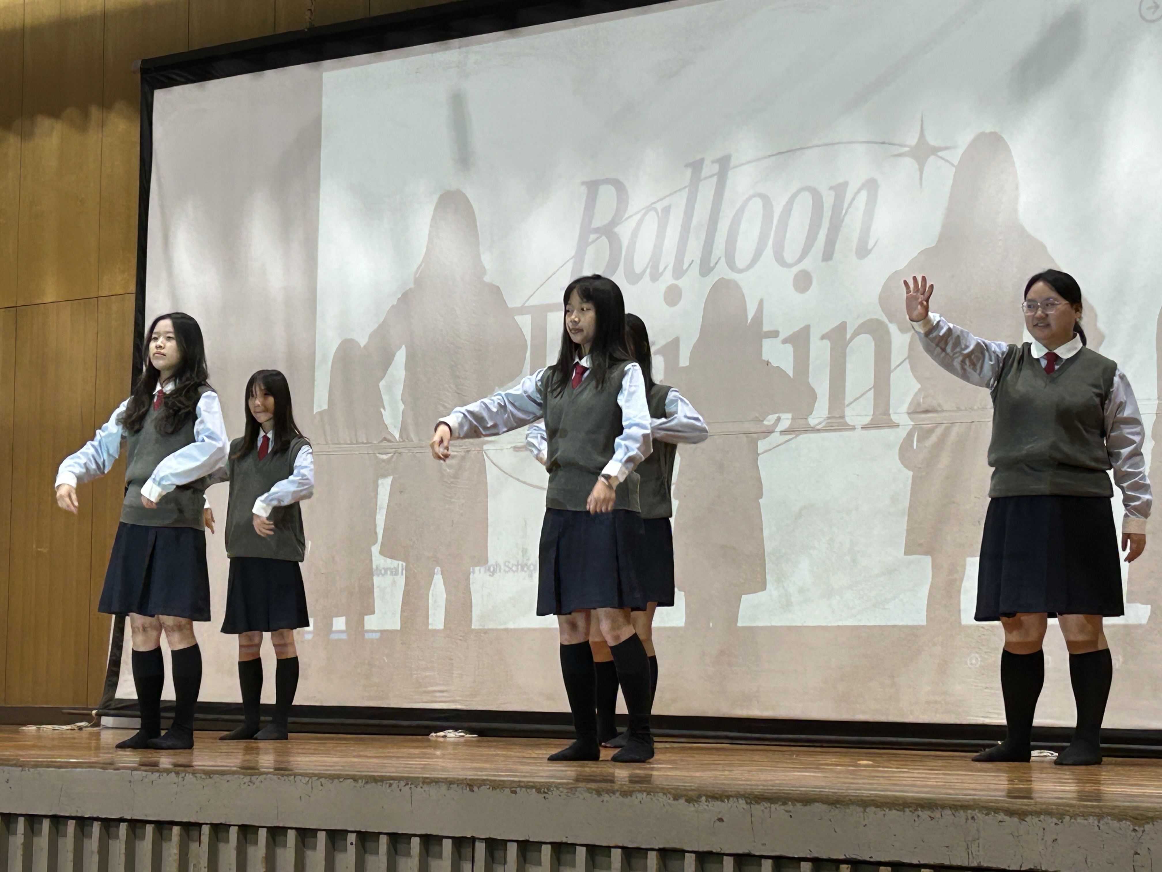 20251210_012326374_iOS