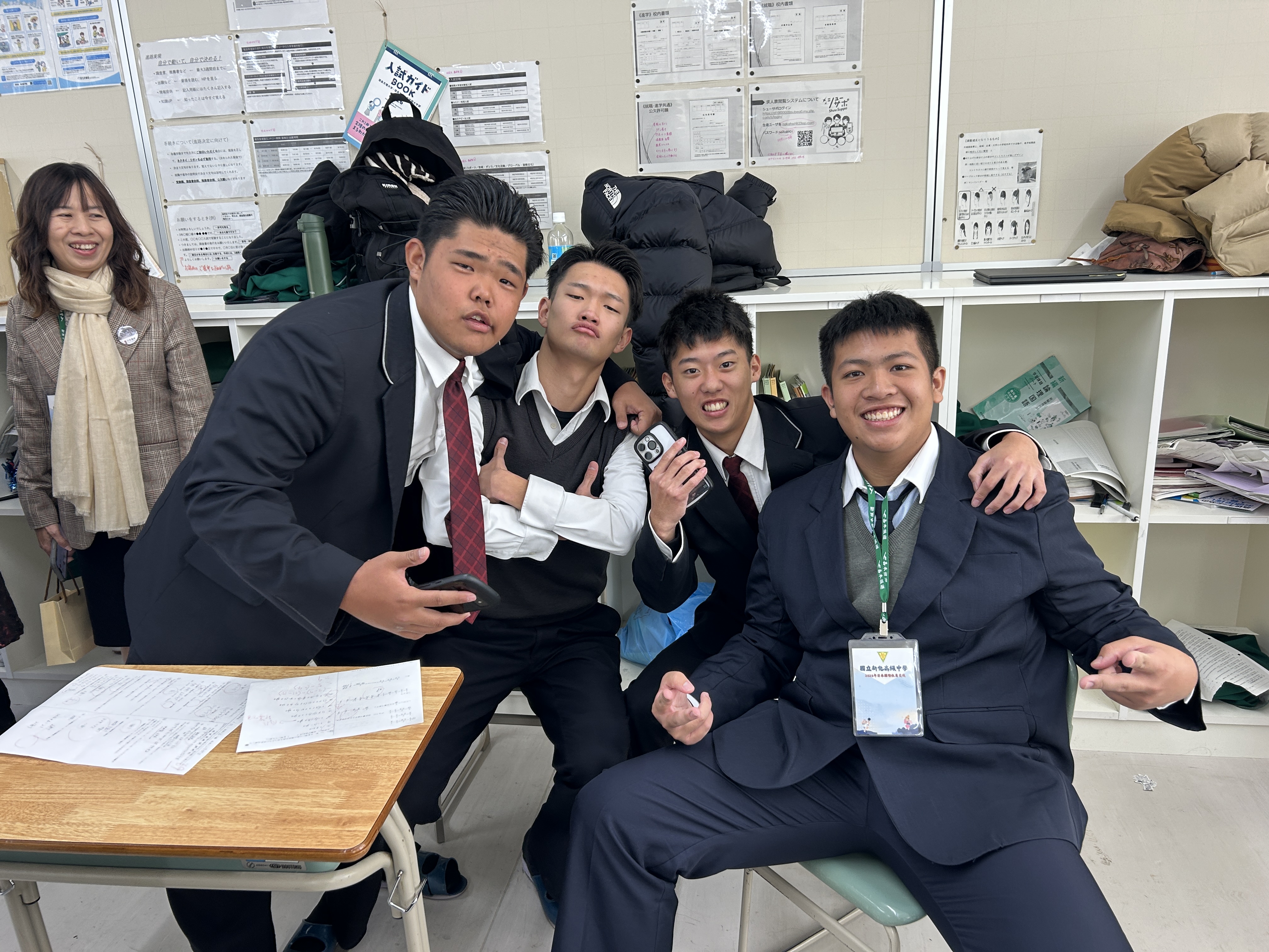 20251210_020908076_iOS