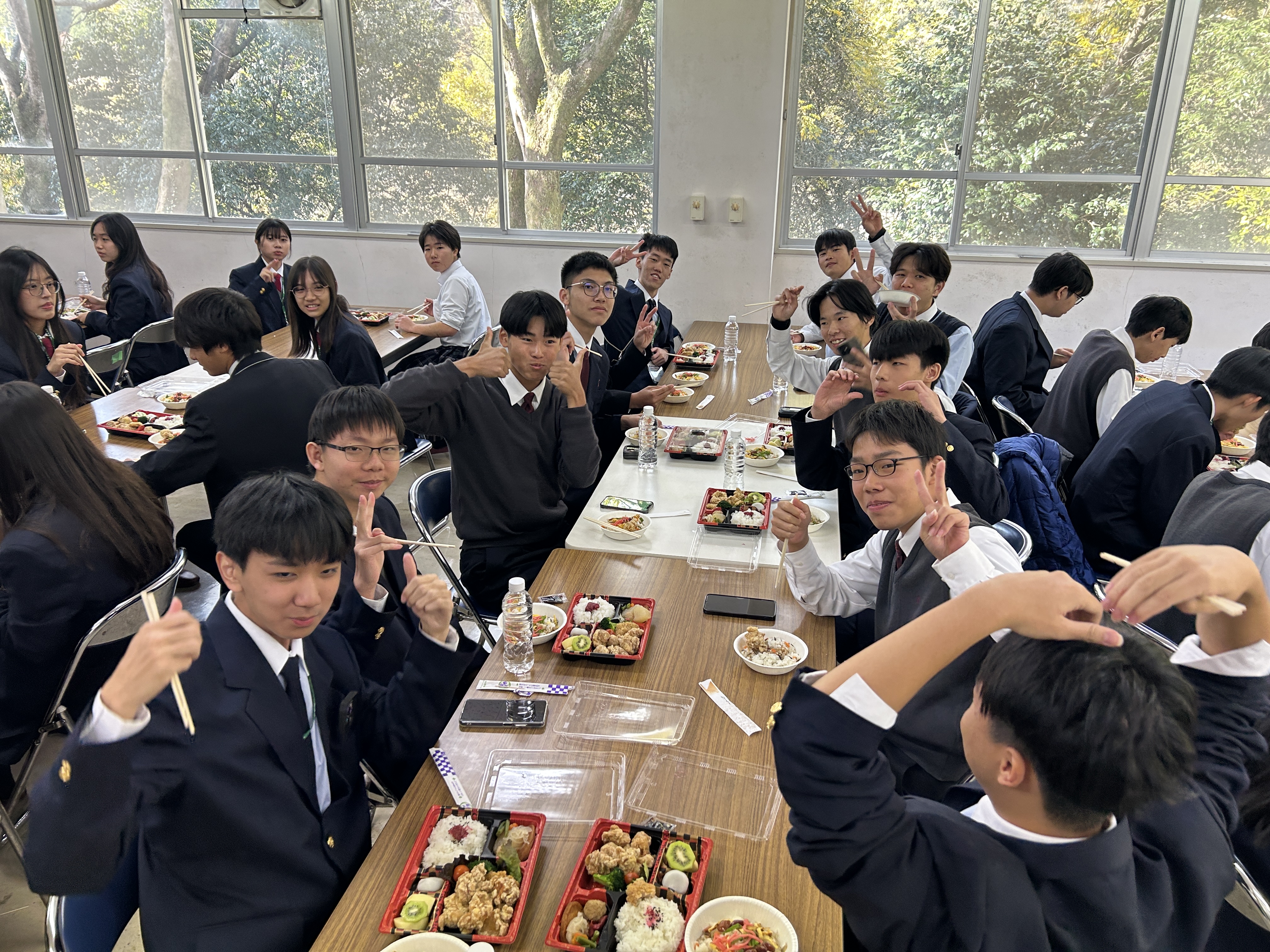 20251210_025704778_iOS