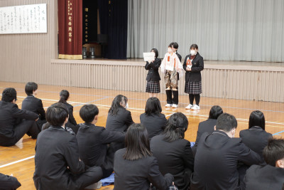 2026-04-13_11-03-35_000